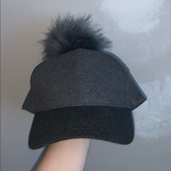Cute grey black hat - Picture 1 of 5